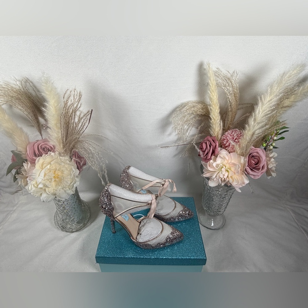 Blue by Betsey Johnson Champagne Glitter Heels NWT